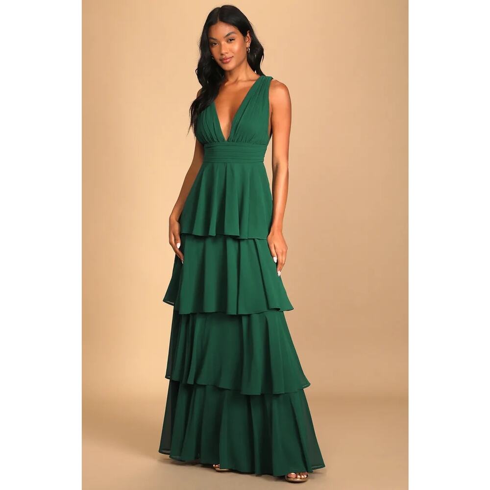 NWT Lulus Amazing Evening Hunter Green Tiered Maxi Dress Bridesmaid Wedding S